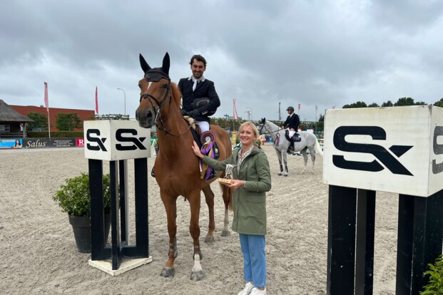 Jan Claeys neemt winnende start in het Azelhof Jan Claeys neemt winnende start in het Azelhof