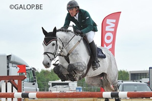 Artisan Farm wint GP en ontvangt nieuw paard Artisan Farm wint GP en ontvangt nieuw paard