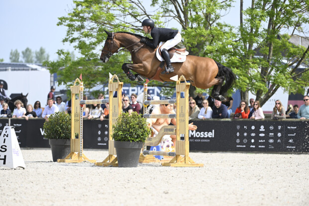 Podiumplaatsen voor Mathieu Guery en Virginie Thonon in Brussel