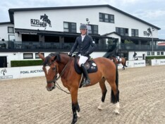 Jules van Hoydonck neemt een winnende start in het Azelhof!
