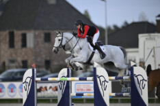 Evelyne Putters verliest haar toppaard Nabeau van het Migroveld Z