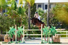 Constant van Paesschen schittert op het podium in hoofdrubriek van Oliva