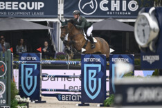 Fokker van Legacy wint de WBFSH Jumping Breeder Award