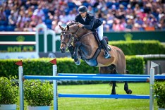 Richard Vogel vliegt naar winst in sensationele ROLEX GRAND PRIX van Aken