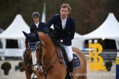 Devos wint eerste GCL-manche in Parijs