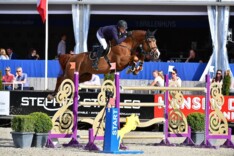 CSIYH1* Valkenswaard: Cox op het podium