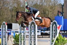 Clemens wint hoofdnummer in Valence!