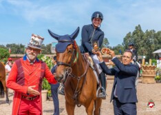 Charlotte Philippe snelt naar overwinning in Rabat!
