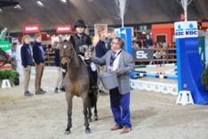 Louise De Clerck domineert Finale Pony’s 60cm !