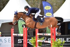 Anciaume voor Hendrickx en O. Philippaerts!