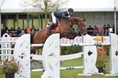 Laheyne voor Claeys in CSI1* Grand Prix