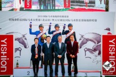 Jolien Maenhaut wint CSI2* GP in China
