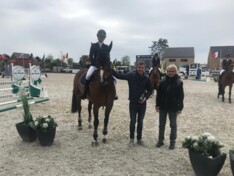 CSI1* Opgl.: Eva Jennen start dag met winst!