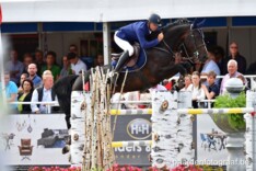 CSI3* Bonh.: Clarys wint avondrubriek!