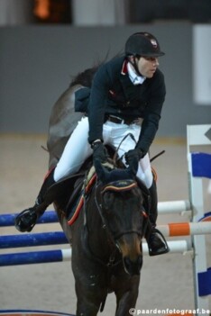 Denutte wint 1.30m in Strazeele