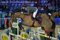 Nicola Philippaerts zesde met Charismo C