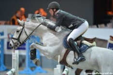 Eric Dewulf wint thuiswedstrijd Duinkerke
