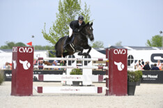 Jules van Hoydonck en Elize Z winnen opnieuw in Kronenberg!