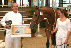 Elie Algoet wint de hoofdrpijs
