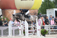 Winst voor Thomas Mertens in de STX Cyclus voor 6-jarige paarden