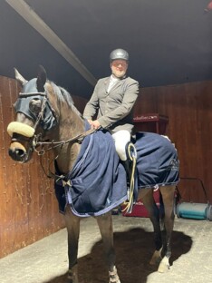 Danny Van Es triomfeert in de 1m20-finale!