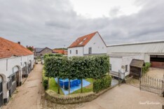 Immofluisteraar verkoopt Paardenaccommodatie