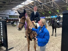 Maverick van Lent spurt naar ochtendwinst in het Azelhof