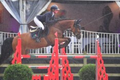 Elisa Strubbe springt op het podium!