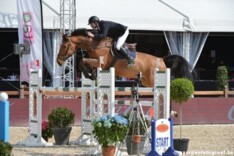 Beervelde: Thomas Leemans wint CSI2* GP