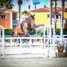 Mathieu Guery snelt naar winst in Oliva!