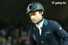 Lynch wint inloopproef Hannover