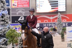 Melissa Zerbini springt op het podium!