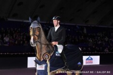Ruiter stal Van Paesschen wint Silver Cup