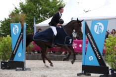 Constant van Paesschen wint de hoofdrubriek in Canteleu