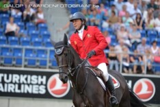 Filou D wint met in Vilamoura met Portugees