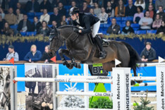 Thibault Philippaerts snelt naar winst in het Sentower Park