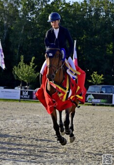 Petronella Andersson wint het BK 7j!