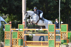 Van Roosbroeck en Thonon springen naar top 5-klassering in LR