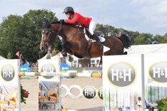 Gudrun Patteet 6de in de CSI3* GP St. Tropez