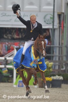 Willem Greve wint met Garant