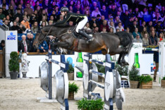 Nicola Philippaerts schittert met top 5-klassering in Fontainebleau