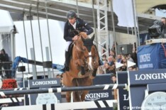 Lynch' paard Coulisa met succes geopereerd