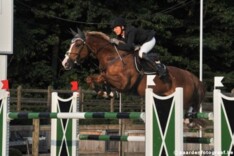 Fabienne Lange wint GP Roeser