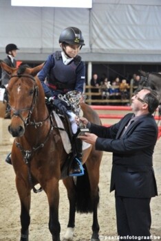 Thibeau Spits voor Thibault Philippaerts