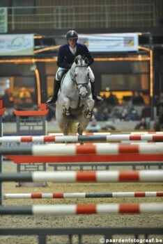 Olivier zevende op 1.55m in Oostenrijk