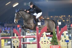 JM17: Gilles Nuytens en Jade S winnen 1m40