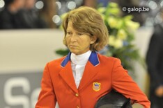 Beezie Madden breekt haar sleutelbeen