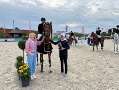 Charlotte Philippe triomfeert in het Azelhof in Lier!