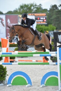 CSI1* GP Parijs: Chloe van Hove opnieuw 2de