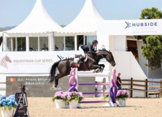 Niels Bruynseels zegeviert in de Longines Rankingproef van St. Tropez